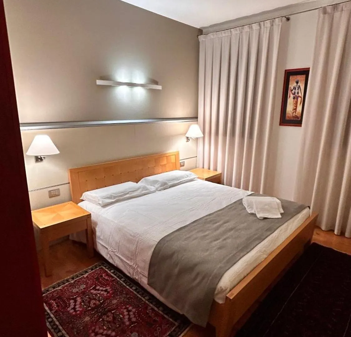 Hotel Centrale Resana Eli Caffe